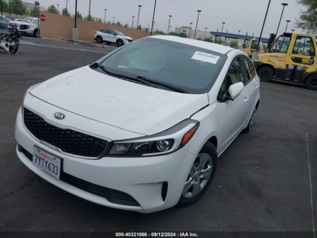 3KPFK4A73HE140943 KIA FORTE LX