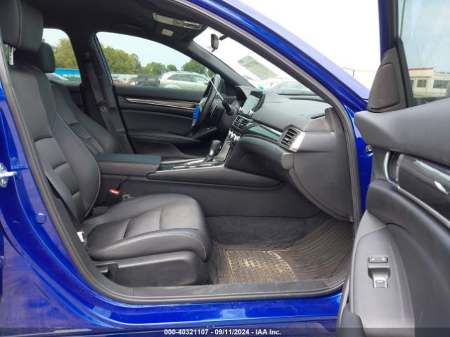 1HGCV1F36NA076511 Honda Accord Sport