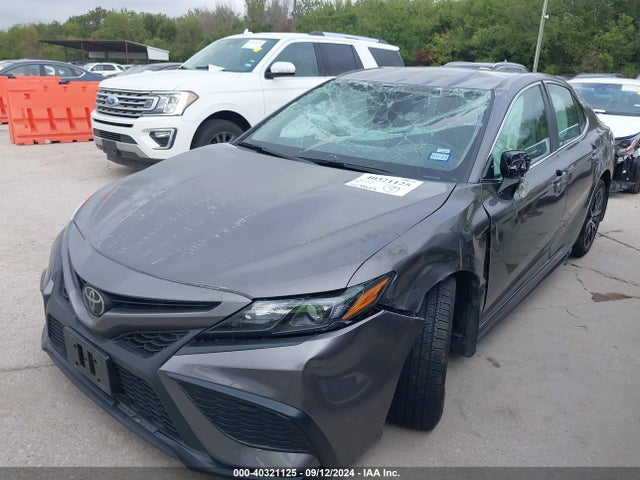 Toyota CAMRY SE 2023 4T1T11AK7PU778097 Image 2