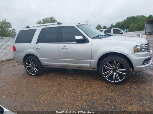 5LMJJ2HT9FEJ06737 Lincoln Navigator