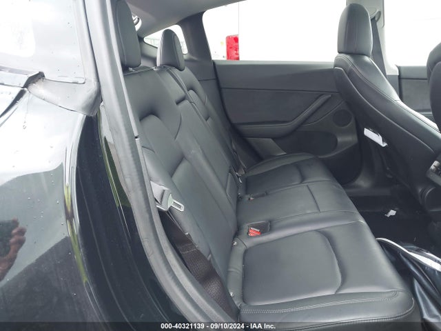 2021 TESLA MODEL Y 5YJYGDEE9MF077127 Photo 7