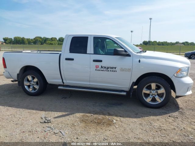1C6RR7FGXJS273678 RAM 1500 Express Quad Cab 4x4 6'4 Box