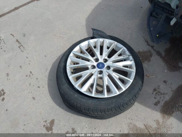 1FADP3N29FL268843 Ford Focus Titanium