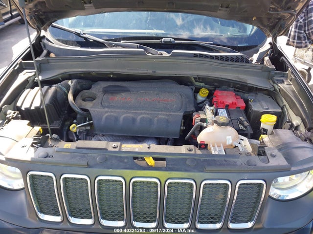 ZACNJABB8KPK05650 Jeep Renegade Latitude Fwd