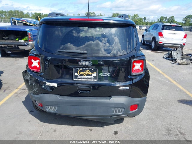 ZACNJABB8KPK05650 Jeep Renegade Latitude Fwd