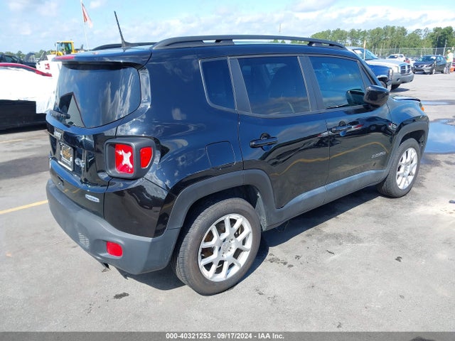 ZACNJABB8KPK05650 Jeep Renegade Latitude Fwd