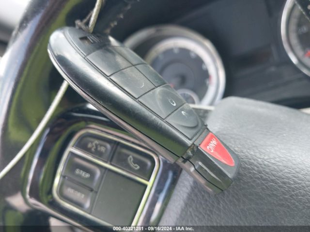 2C4RDGCG2KR750392 Dodge Grand Caravan Sxt