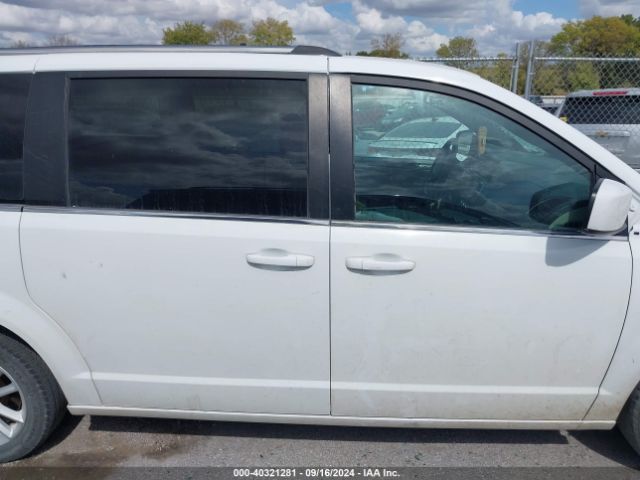 2C4RDGCG2KR750392 Dodge Grand Caravan Sxt