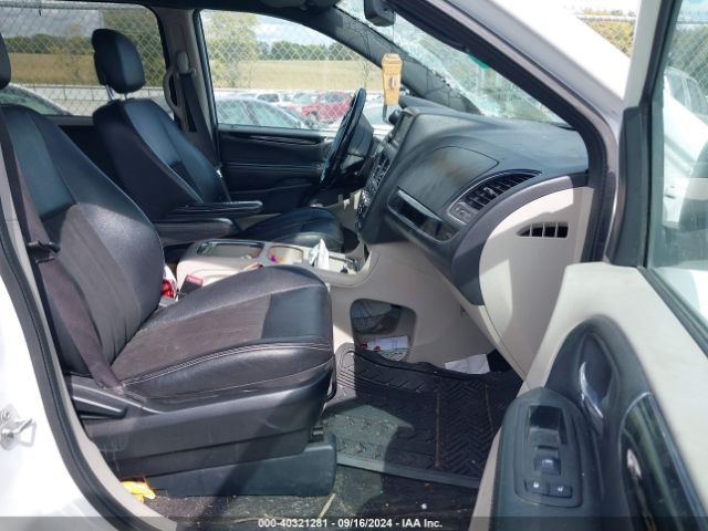2C4RDGCG2KR750392 Dodge Grand Caravan Sxt