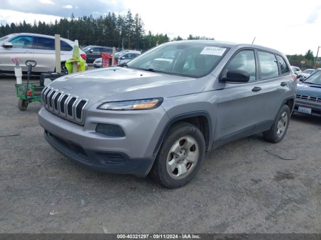 1C4PJMAB8GW338420 Jeep Cherokee Sport