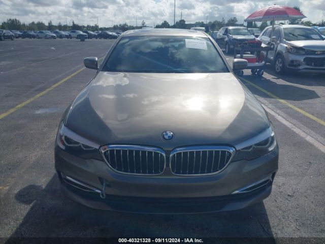 WBAJE5C55JWA94689 BMW 540I