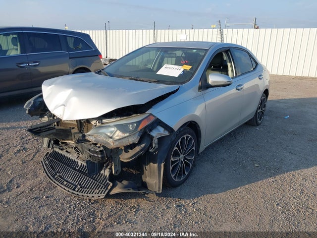 Toyota Corolla S Plus 2015 5YFBURHE5FP328580 Image 2