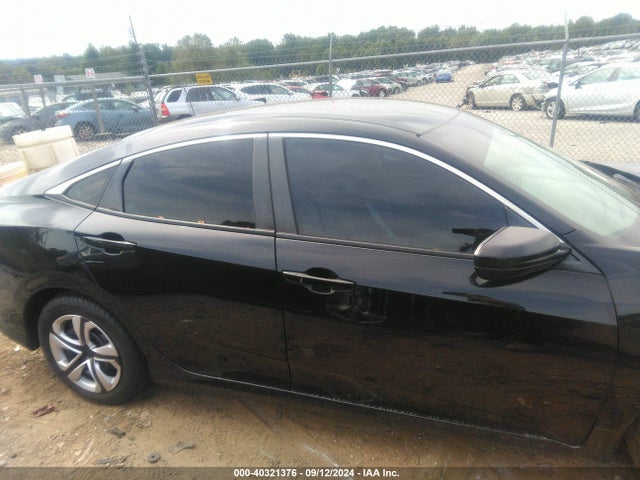 Honda Civic Lx 2018 19XFC2F50JE018510 Image 13