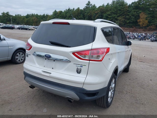1FMCU9J94FUA48584 Ford Escape Titanium