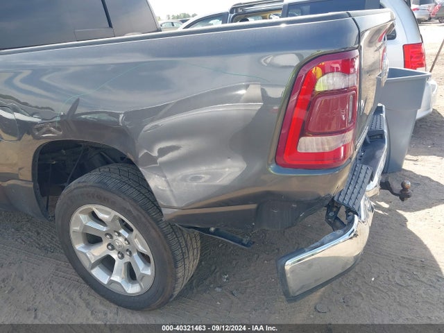 1C6RRFFG8KN743717 RAM 1500 Big Horn/lone Star  4x4 5'7 Box