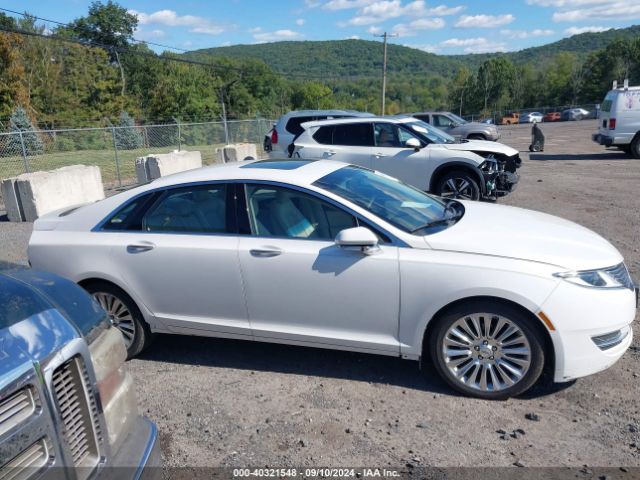 3LN6L2J92GR623037 Lincoln MKZ