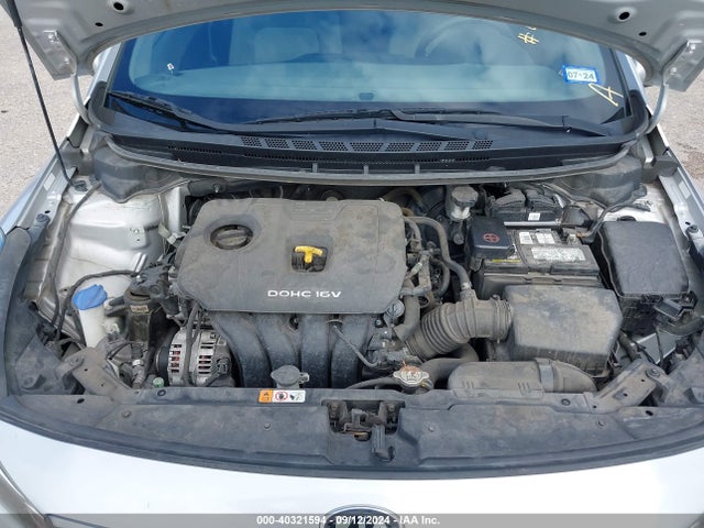KIA FORTE LX 2017 3KPFK4A7XHE107096 Image 10
