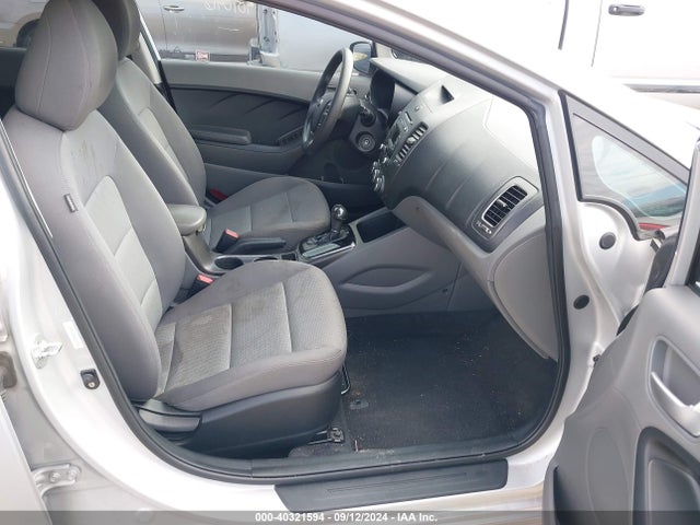 KIA FORTE LX 2017 3KPFK4A7XHE107096 Image 5