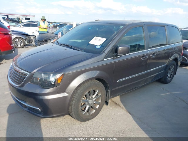 2C4RC1HG8GR248230 Chrysler Town & Country S