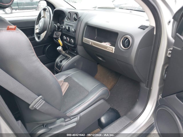 Jeep Compass 75th Anniversary 2016 1C4NJCBB8GD805119 Image 5