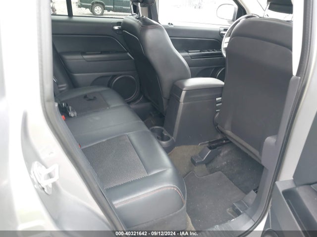 Jeep Compass 75th Anniversary 2016 1C4NJCBB8GD805119 Image 8
