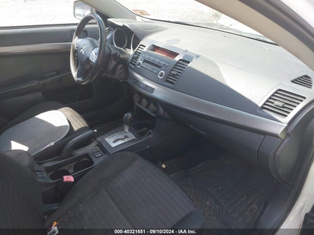 2013 MITSUBISHI LANCER JA32V2FWXDU022473 Photo 4