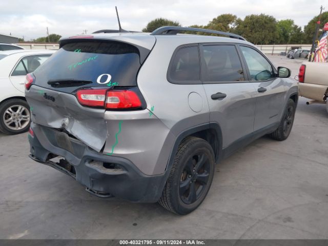 1C4PJMAB4GW305706 Jeep Cherokee Altitude
