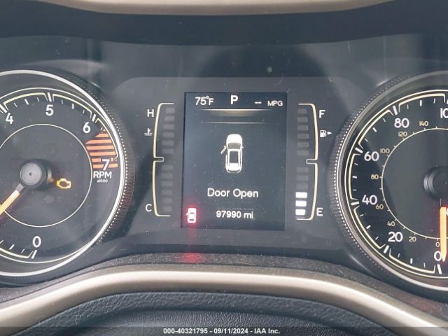 1C4PJMAB4GW305706 Jeep Cherokee Altitude
