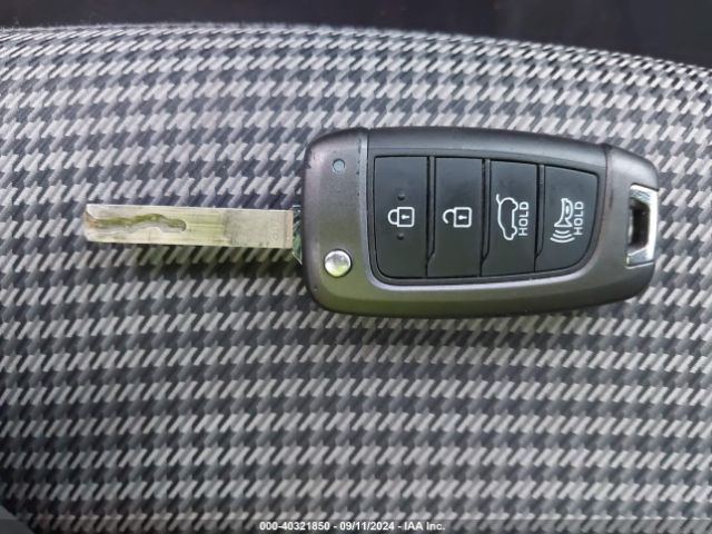 KM8K12AA8KU284204 Hyundai Kona Se