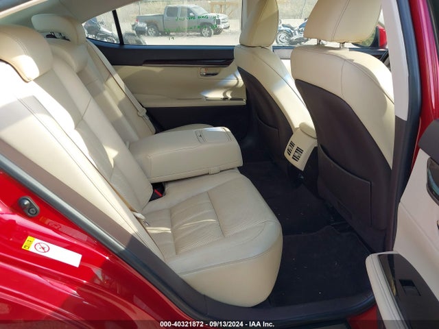 JTHBW1GG5G2121975 Lexus ES 300H