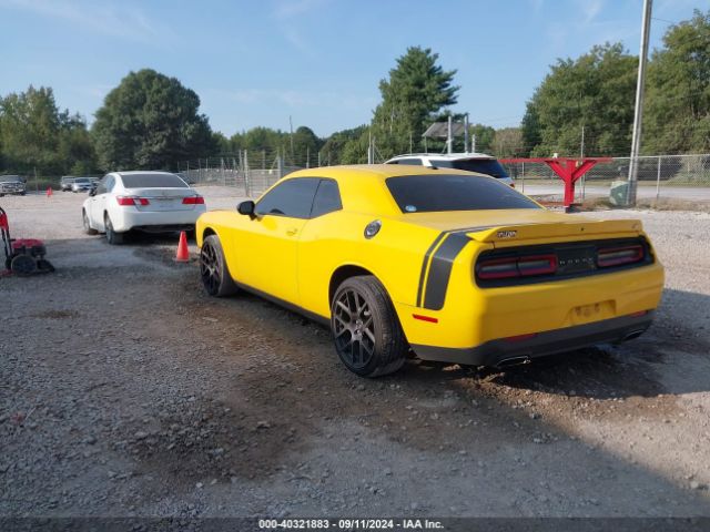 2C3CDZGG2KH532197 Dodge Challenger Sxt Awd