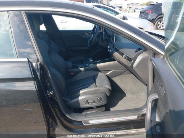 WAUFNCF52KA066706 Audi A5 45 Premium