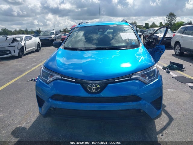 Toyota RAV4 LE 2017 JTMZFREV1HJ707886 Image 12