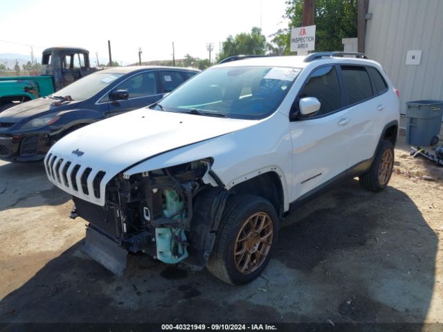 1C4PJMCS7FW774624 Jeep Cherokee Latitude Altitude