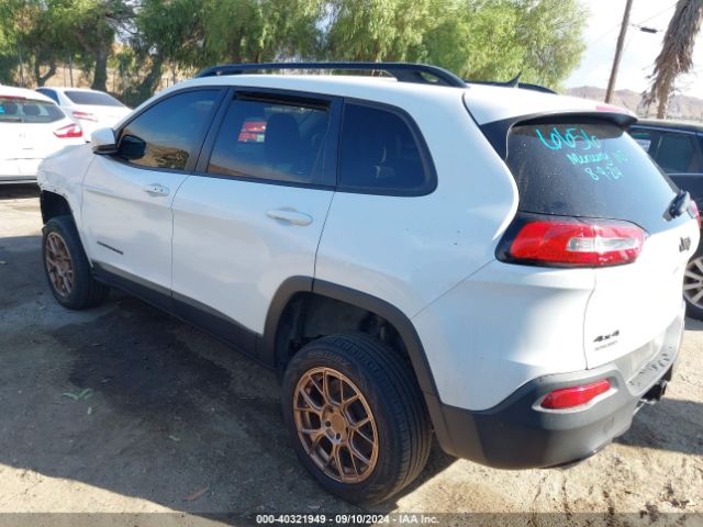 1C4PJMCS7FW774624 Jeep Cherokee Latitude Altitude