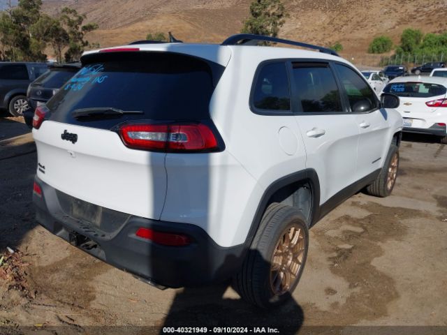 1C4PJMCS7FW774624 Jeep Cherokee Latitude Altitude