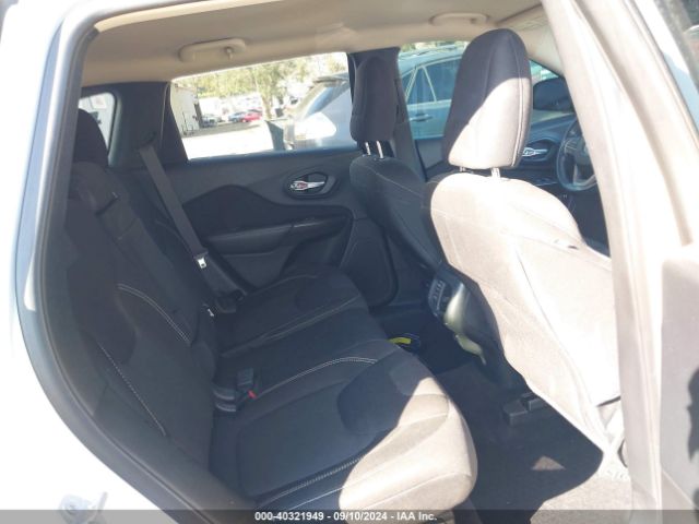 1C4PJMCS7FW774624 Jeep Cherokee Latitude Altitude