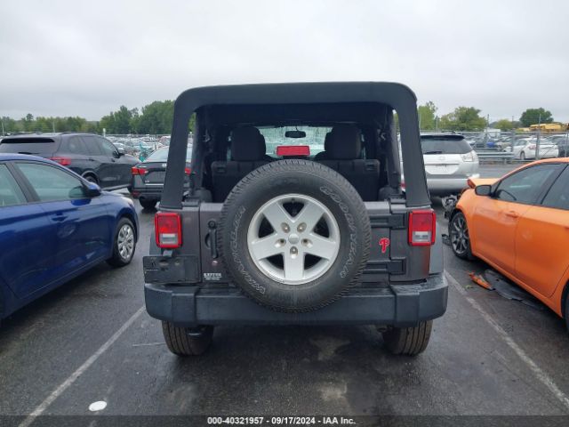 1C4BJWDG3JL859003 Jeep Wrangler Jk Unlimited Sport S 4x4