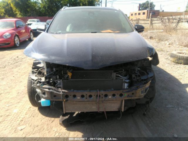 5LMCJ3D97HUL55846 Lincoln Mkc Reserve