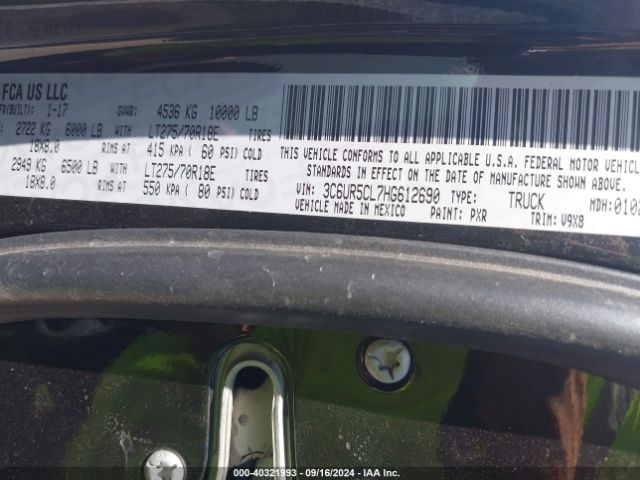 3C6UR5CL7HG612690 RAM 2500 Tradesman  4x4 6'4 Box
