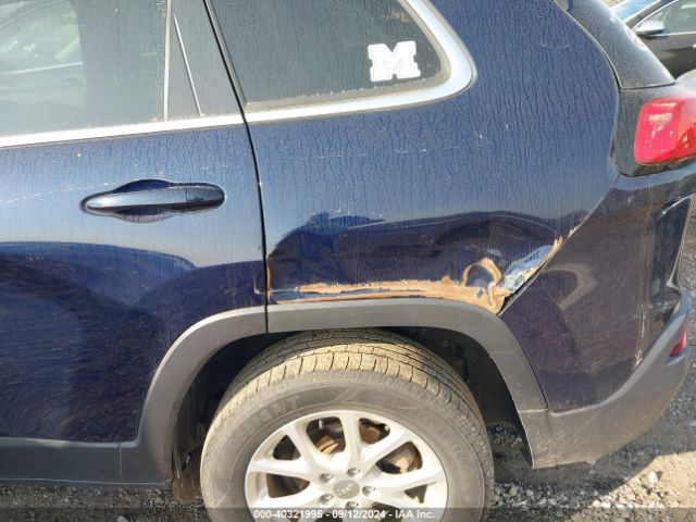 1C4PJLCB9GW200778 Jeep Cherokee Latitude