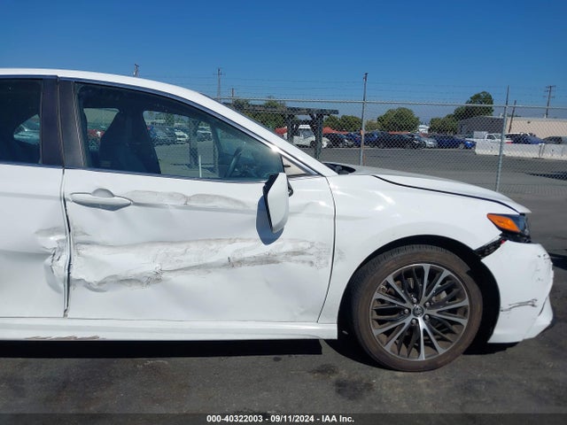 Toyota CAMRY SE 2018 4T1B11HK2JU047490 Image 6