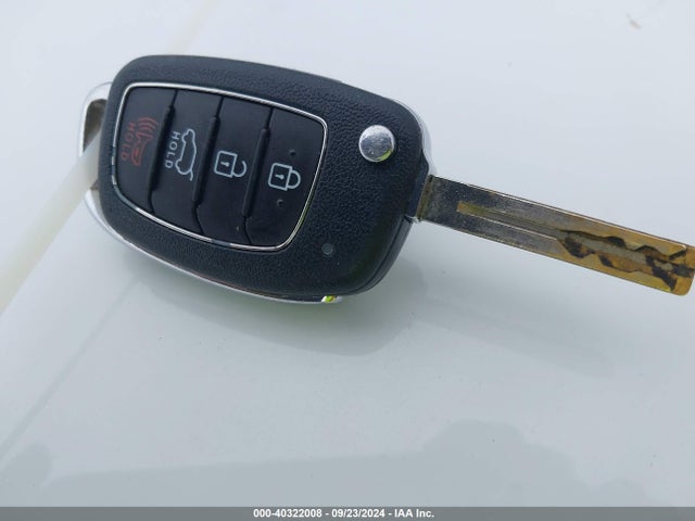 Hyundai TUCSON SE 2019 KM8J23A42KU056904 Image 11