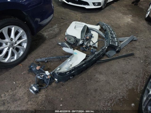 3C4NJCBBXKT685777 Jeep Compass Sun And Wheel Fwd