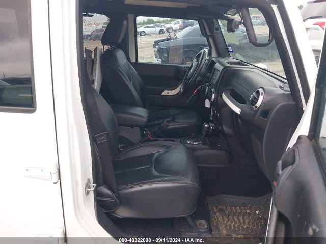 1C4BJWEGXFL710349 Jeep Wrangler Unlimited Sahara