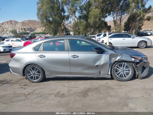 KIA Forte Gt-line 2022 3KPF54AD0NE491026 Image 13