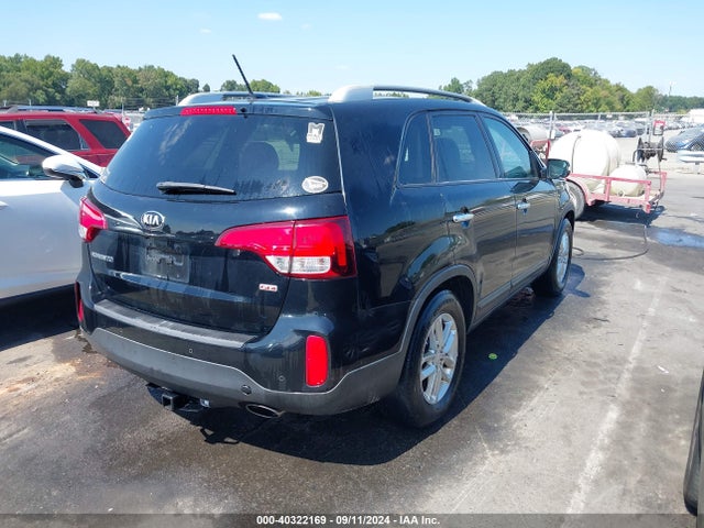 KIA Sorento Lx V6 2015 5XYKT4A70FG585362 Image 4