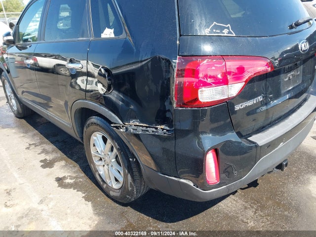 KIA Sorento Lx V6 2015 5XYKT4A70FG585362 Image 6