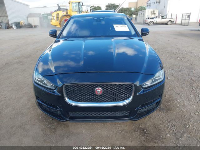 SAJAE4BG5HA963877 Jaguar Xe 25t Prestige