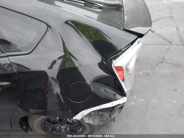 Toyota Prius Two 2015 JTDKN3DU1F0413465 Image 21